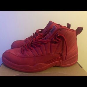 Air Jordan’s Gym Red 12’a size 12
